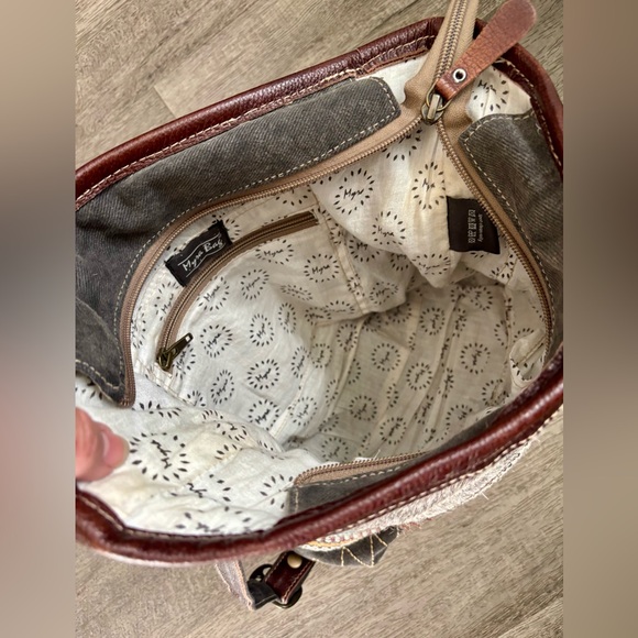 Myra Bag Cowhide Leather Western Hobo Cotton Adjustable Strap Crossbody Bag - Picture 10 of 15